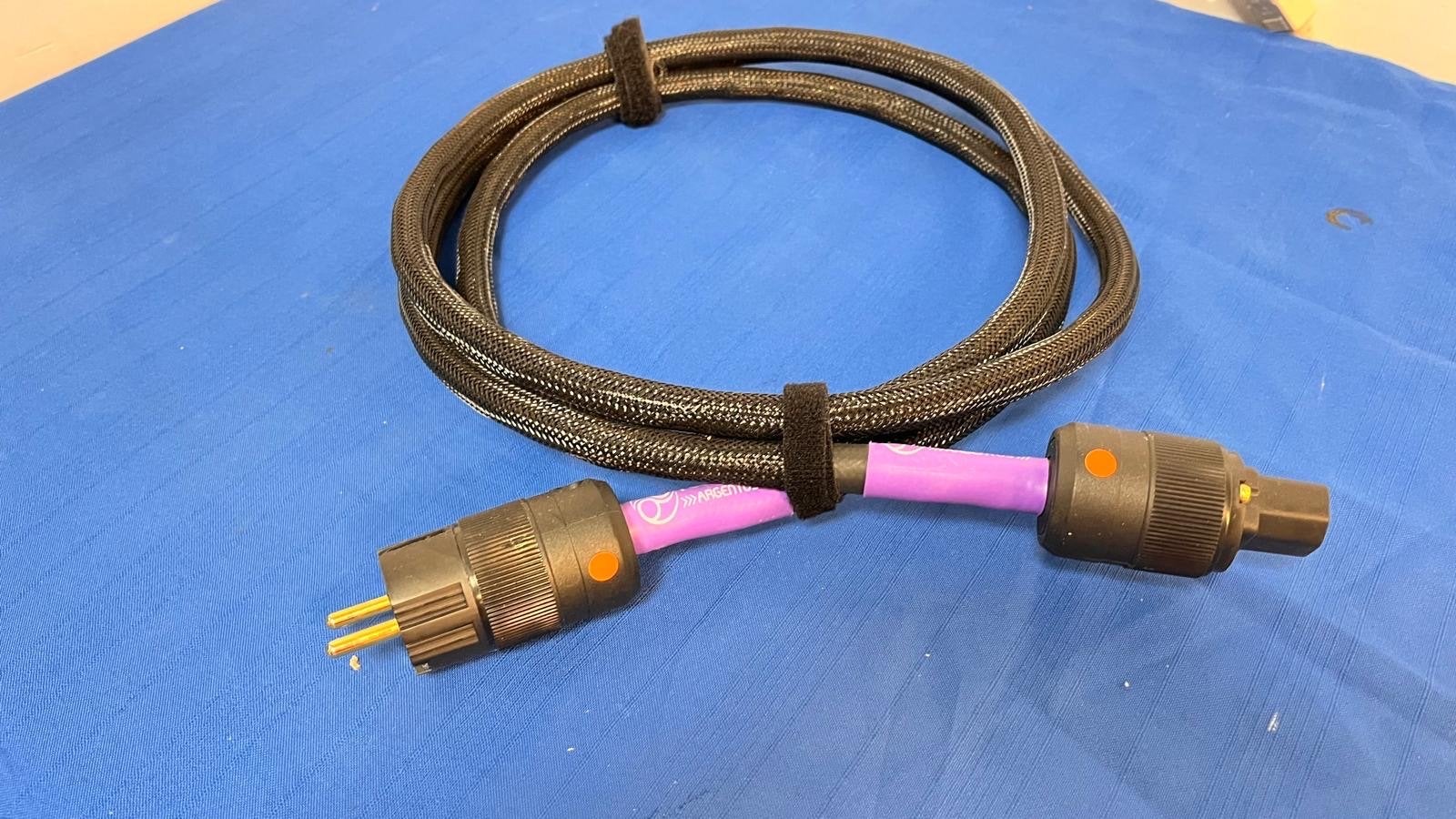Tubulus Argentus V4 Netkabel - High-end Audiokabel (2,5m), Gebruikt, ., Ophalen of Verzenden, 2 tot 5 meter