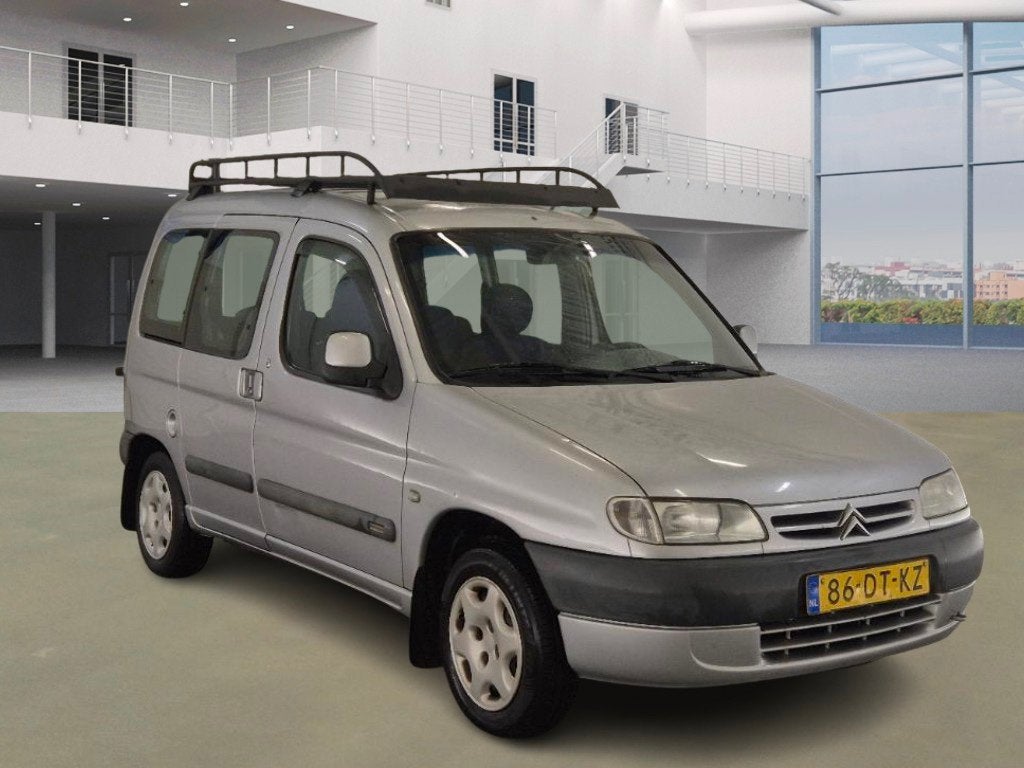 Citroen Berlingo 1.8i Multispace/ IMPERIAL, Auto's, Citroën, 4 cilinders, 49 €/maand, 1100 kg, Zilver of Grijs