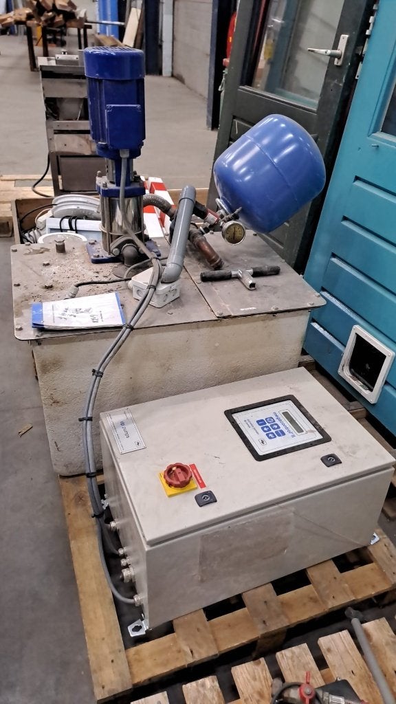 Duijvelaar DPV4-50 centrifugale pomp hydrofoorinstallatie, Tuin en Terras, Waterpompen, Gebruikt, Elektrisch, Hydrofoorpomp, Ophalen