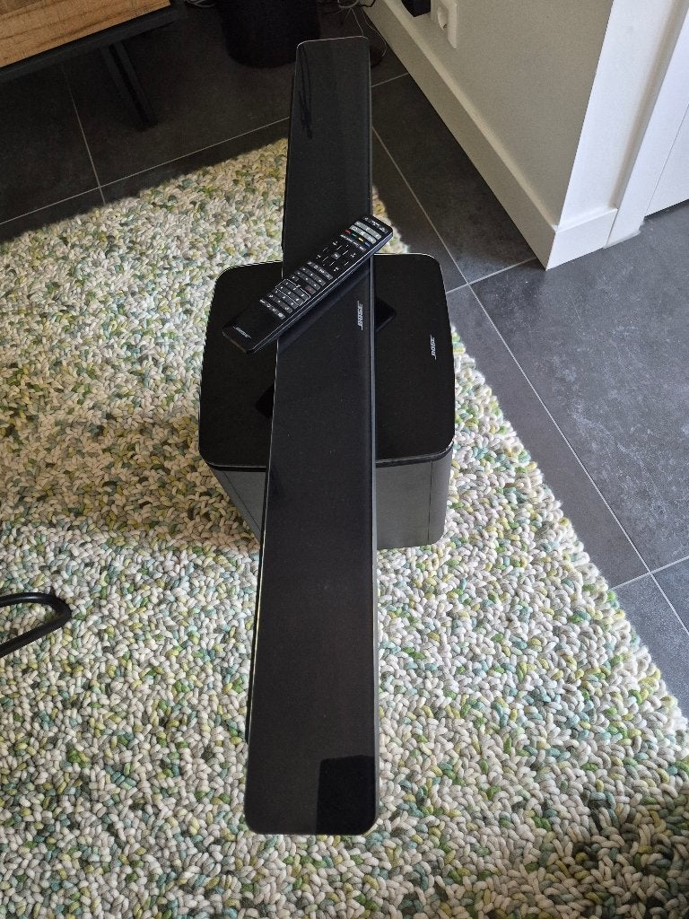 Bose SoundTouch 300 Soundbar met basmodule., Ophalen, Inclusief kabels, Gebruikt, Surroundset