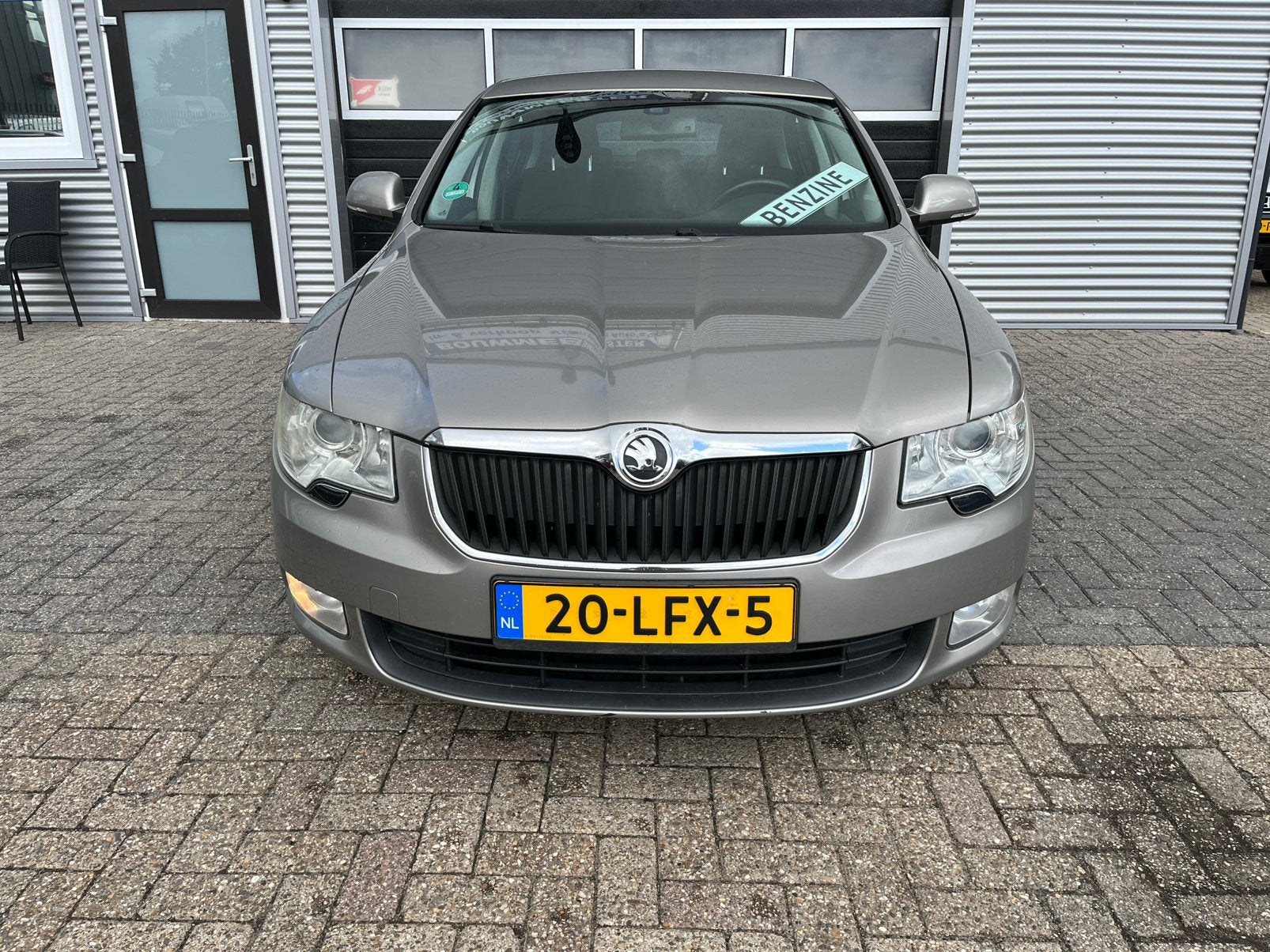 Skoda Superb 1.4 TSI 92KW BUSINESS LINE BJ 2010, Voorwielaandrijving, Euro 5, Zwart, 4 cilinders