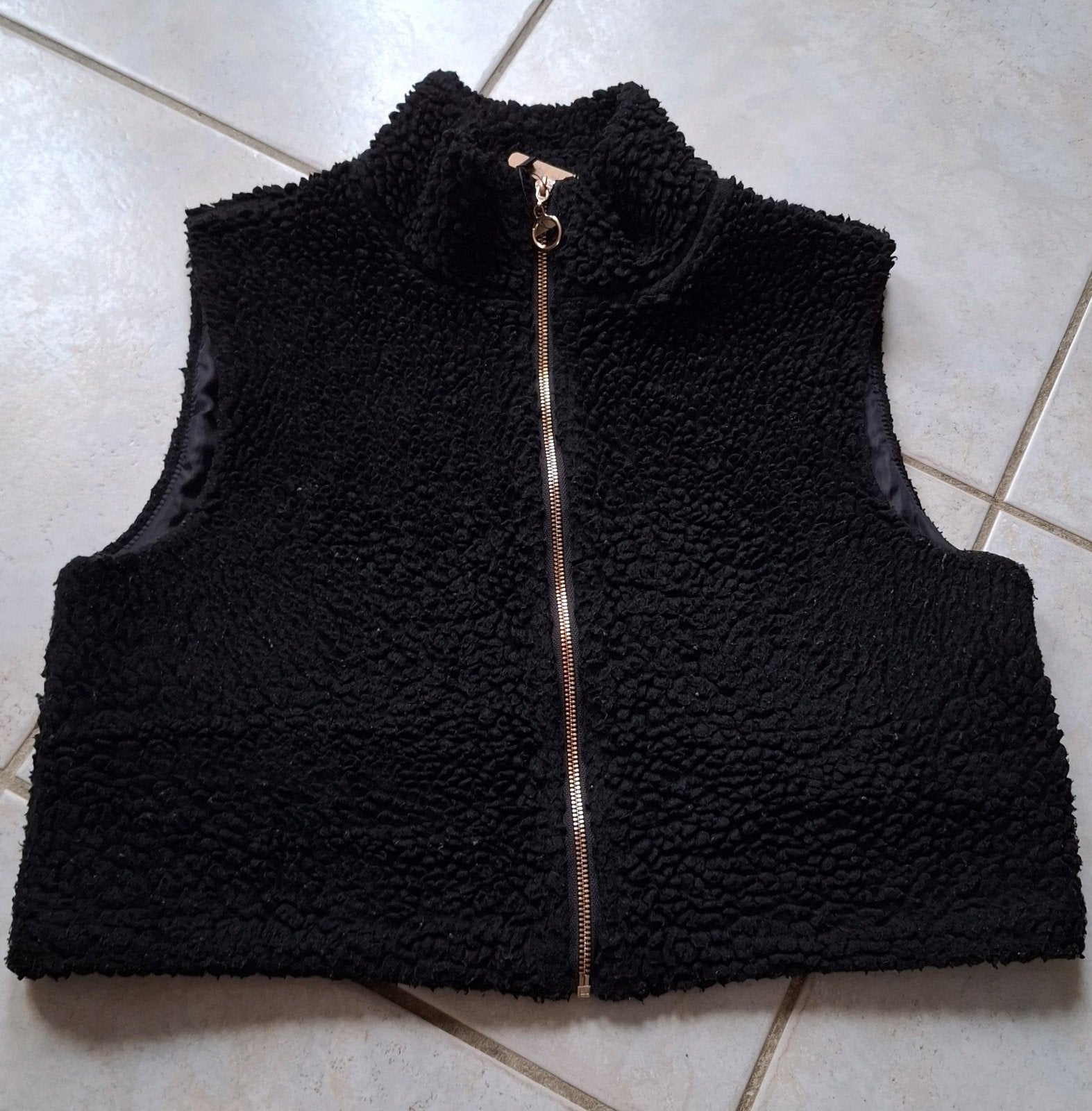 Zwart gilet, 1 maat, Ophalen of Verzenden, Gedragen, Zwart
