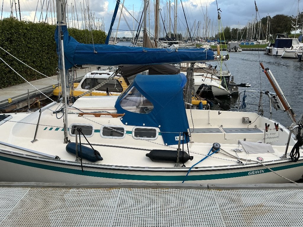 FRIENDSHIP 22 s, Ophalen, 8 pk, Tourjacht of cruiser, Met afstandsbediening