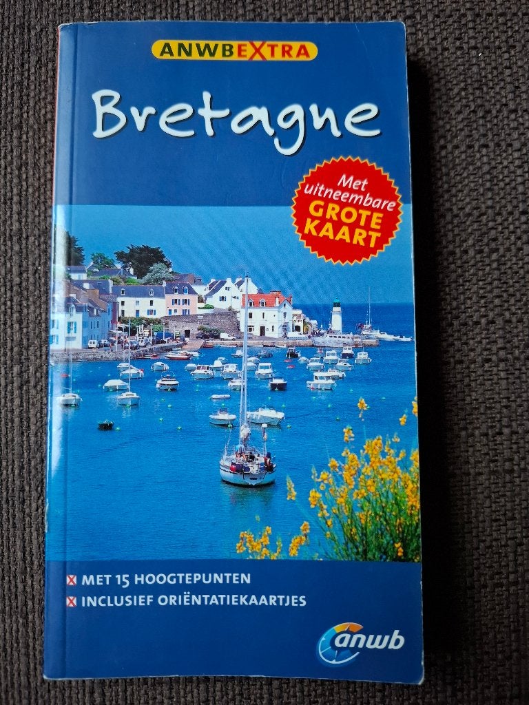 ANWB Extra Reisgids Bretagne met uitneembare kaart, Gelezen, Europa, Ophalen of Verzenden, Reisgids of -boek