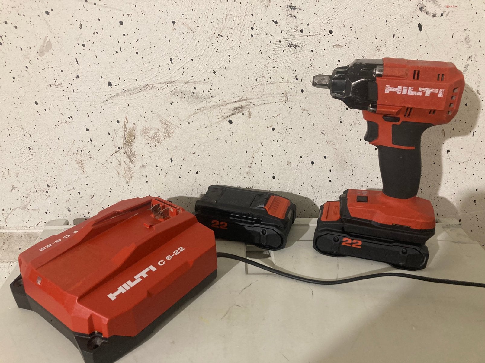 Hilti nuron slagmoersleutel, Ophalen of Verzenden, Zo goed als nieuw