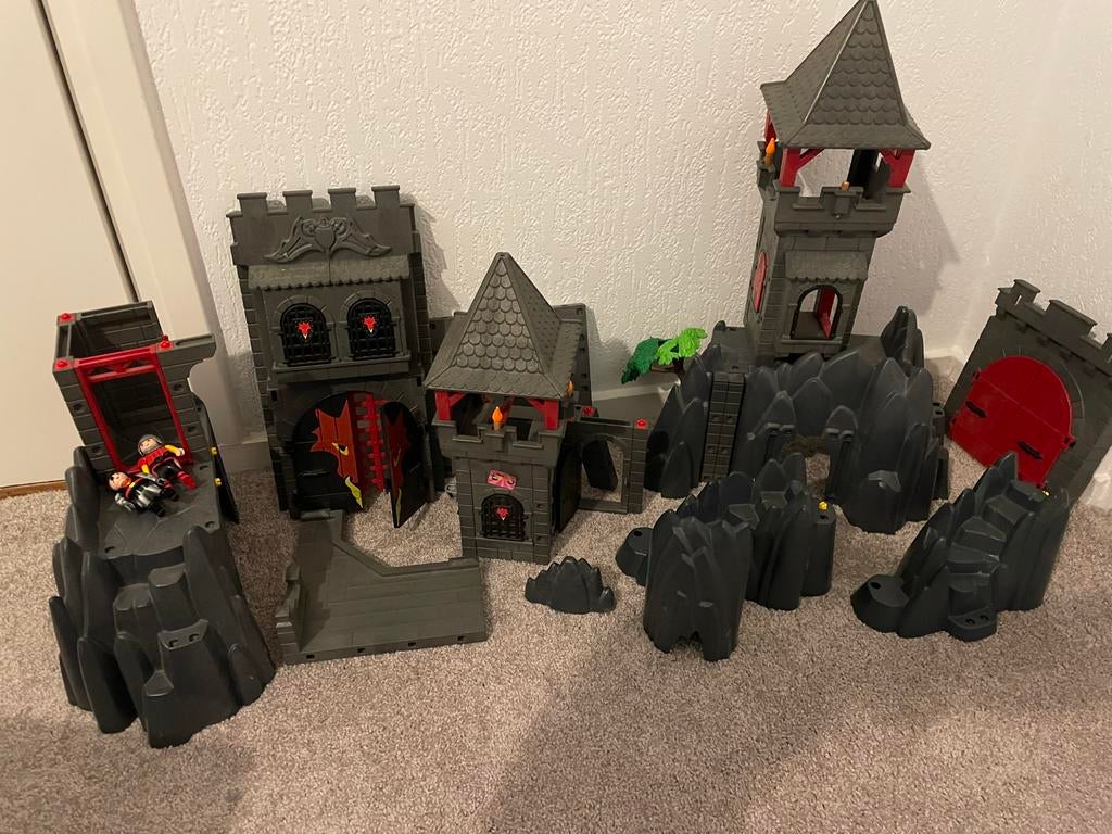 Grote verzameling Playmobil 2 grote boxen vol en kasteel los, Ophalen, Gebruikt, Los playmobil