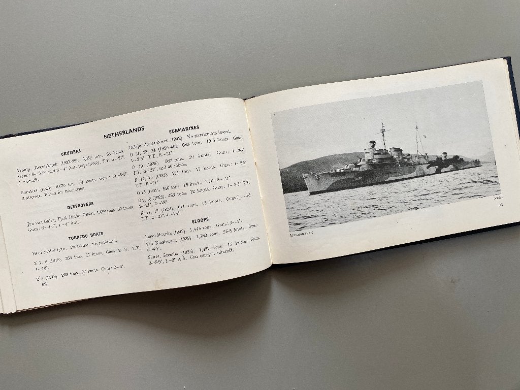 marine / The World's Warships 1944, Ophalen of Verzenden, Marine, Nederland, Boek of Tijdschrift