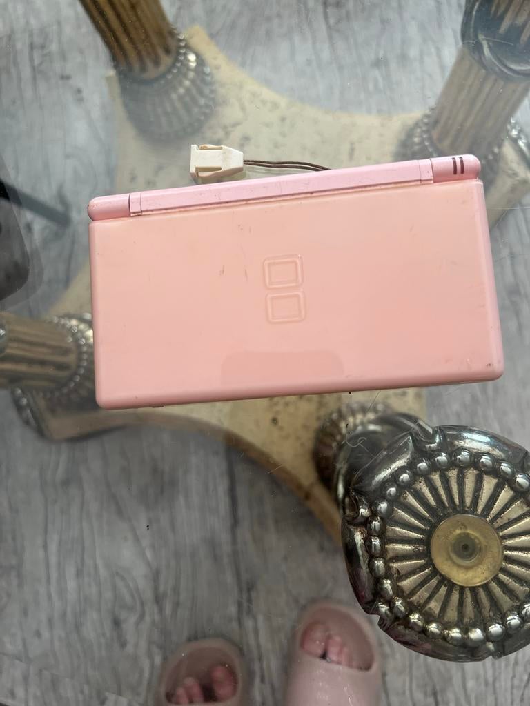 Nintendo DS Lite & DS met 5 spellen (o.a. Pokémon Ranger), Spelcomputers en Games, Ophalen of Verzenden, Roze, DS Lite, Gebruikt