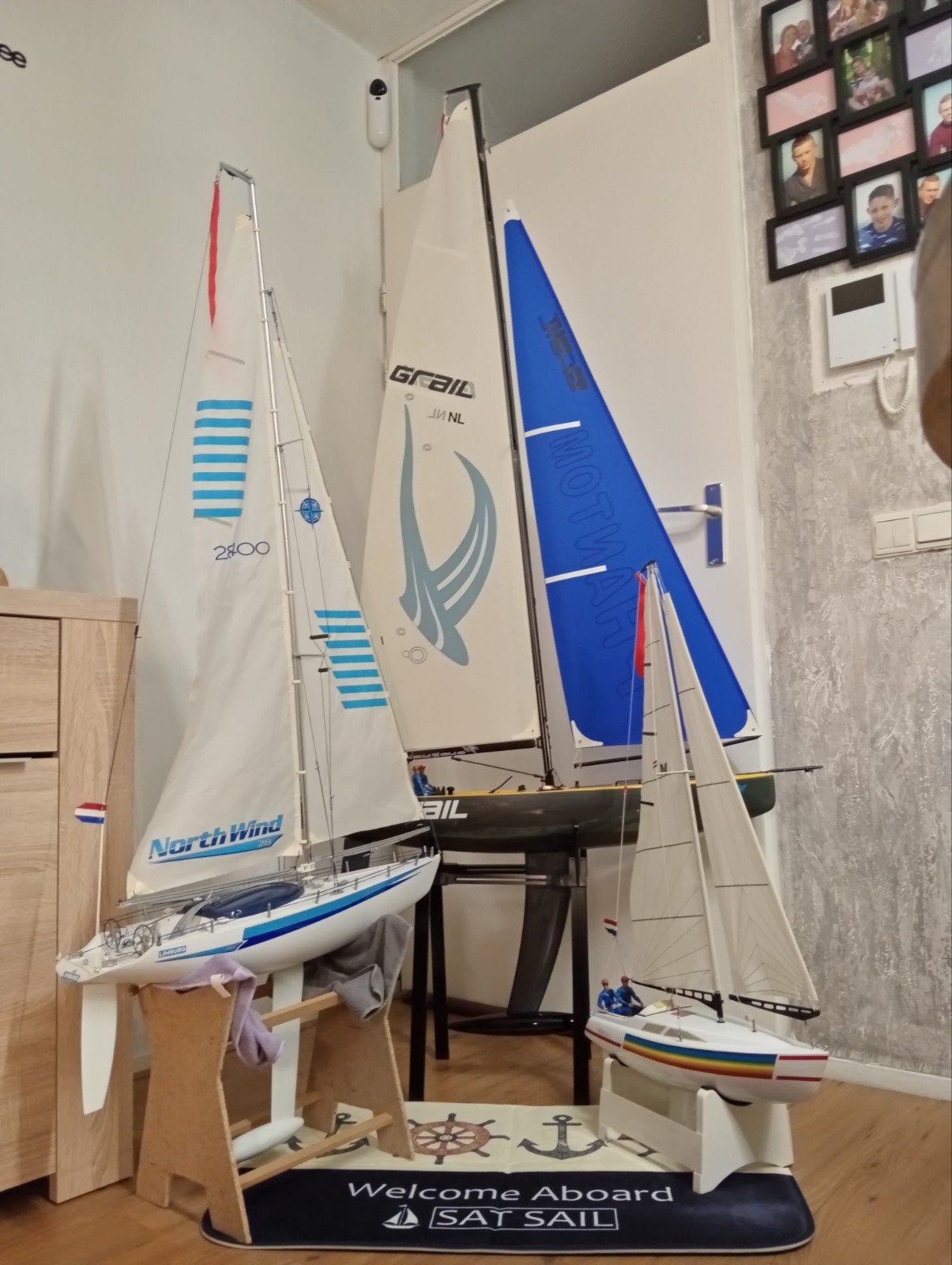 Zeilboot American Cup RC model (28-400met servo en regelaar, Ophalen of Verzenden