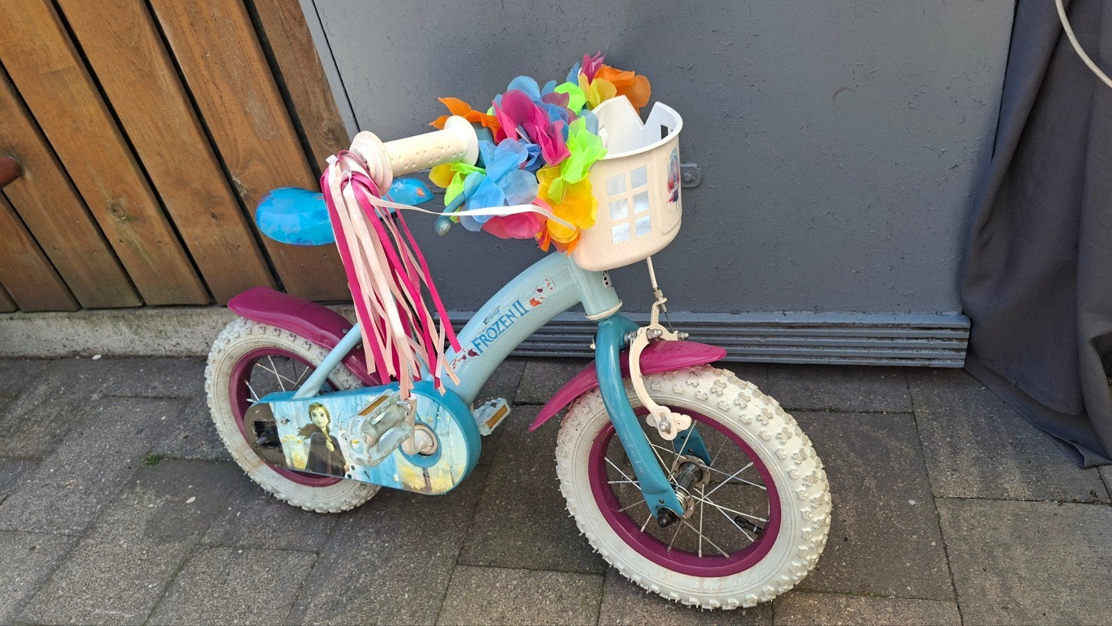 Stevige frozen kinderfiets leeftijd 3 tot 4 jaar, Ophalen, Zo goed als nieuw, Minder dan 16 inch