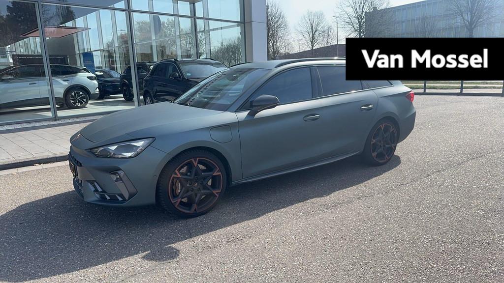 CUPRA Leon Sportstourer 1.5 TSI e-Hybrid VZ Extreme, Auto's, Cupra, Bedrijf, Te koop, Leon, ABS, Achteruitrijcamera, Adaptive Cruise Control