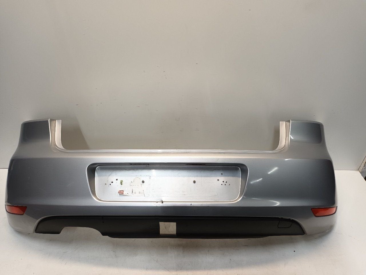 Bumper achter Volkswagen Golf, Onderdelen@venauto.nl, Van der Ven Autorecycling B.V., Gebruikt, Ettenseweg 76, 4706 PB Roosendaal, The Netherlands