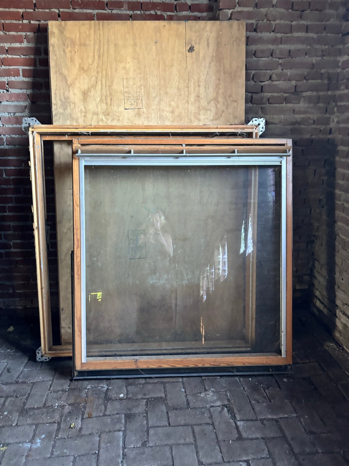 Velux kantelraam - 134x137 cm, Ophalen of Verzenden, Gebruikt, Dakraam, 120 tot 160 cm