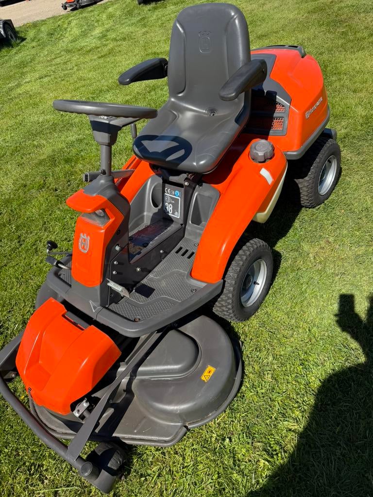 Husqvarna Rider 316, Tuin en Terras, Zitmaaiers, Ophalen of Verzenden, Zo goed als nieuw