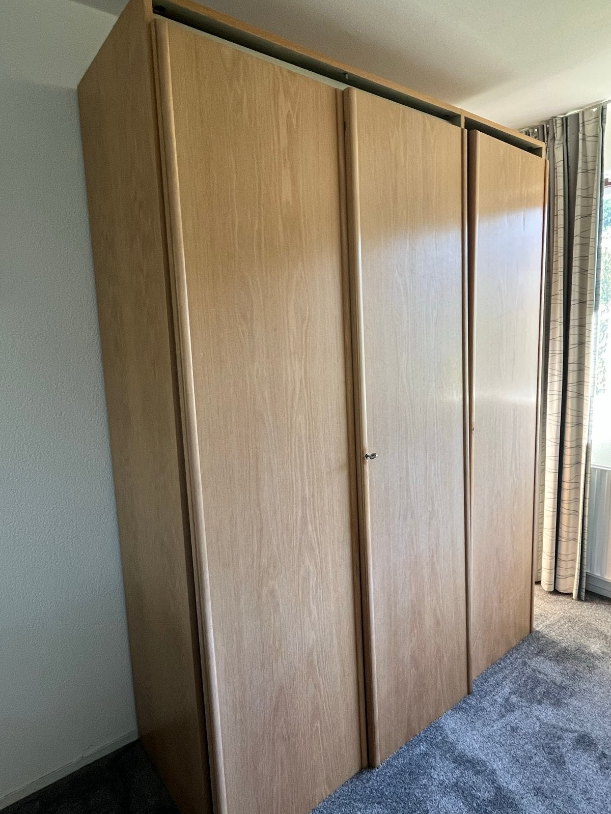 Kledingkast, Ophalen, Gebruikt, 200 cm of meer, 150 tot 200 cm