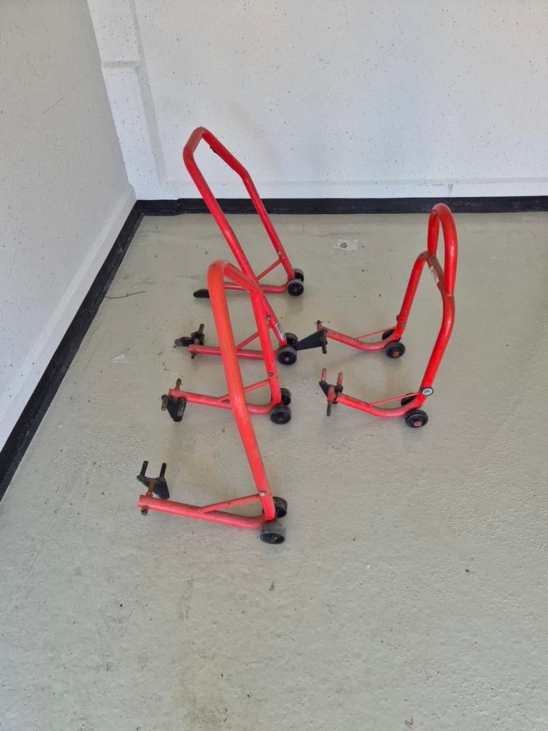 3 rode paddock stands voor motorfietsen, Ophalen of Verzenden
