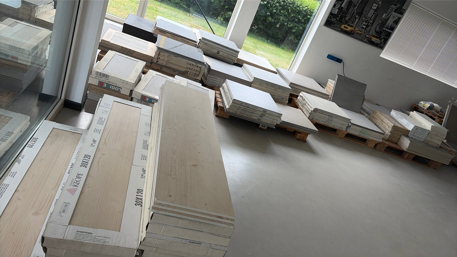 Tegels uitverkoop, Ophalen, 60 cm of meer, Keramiek, 10 m² of meer