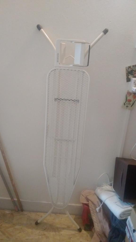 zgan brabantia strijkplank, Ophalen, Zo goed als nieuw