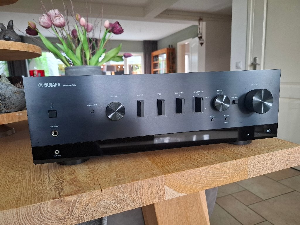 Yamaha R-N800A Netwerk Receiver / Versterker, Audio, Tv en Foto, Versterkers en Receivers, Ophalen, Yamaha, Zo goed als nieuw