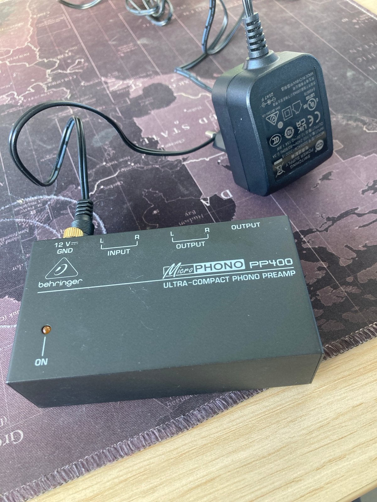 Behringer MicroPHONO PP400 Phono Voorversterker, Ophalen of Verzenden, Zo goed als nieuw, Overige merken