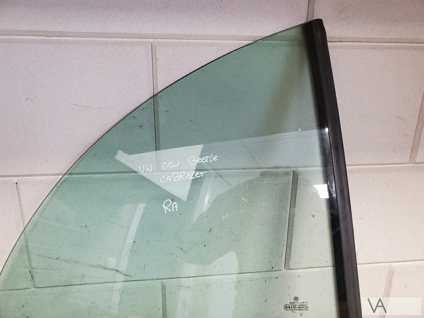 VW New Beetle cabrio 2002 - 2008 ruit rechts achter €350, Auto-onderdelen, Gebruikt, -, Volkswagen, -
