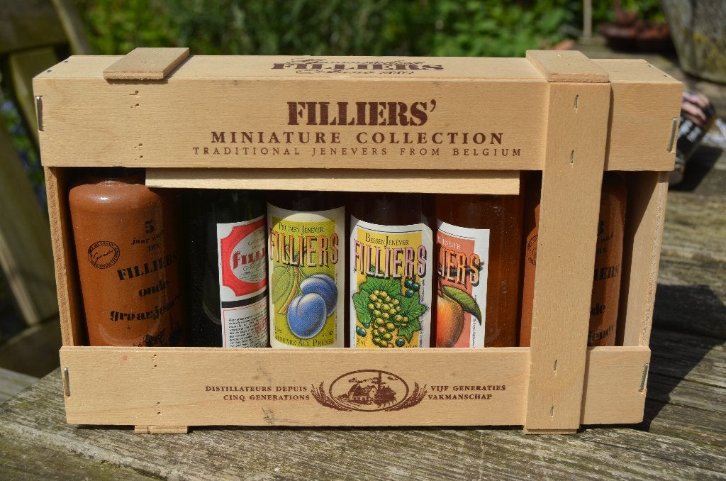 Diverse miniatuur flesjes meest Belgische jenever (1), Ophalen of Verzenden, Gebruikt, Overige typen