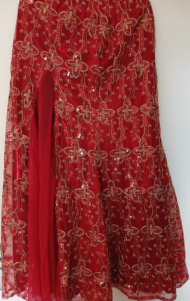 Buikdans kleding. (Rok, tuniek, 2x heup sjaal), Ophalen, Zo goed als nieuw, Kleding