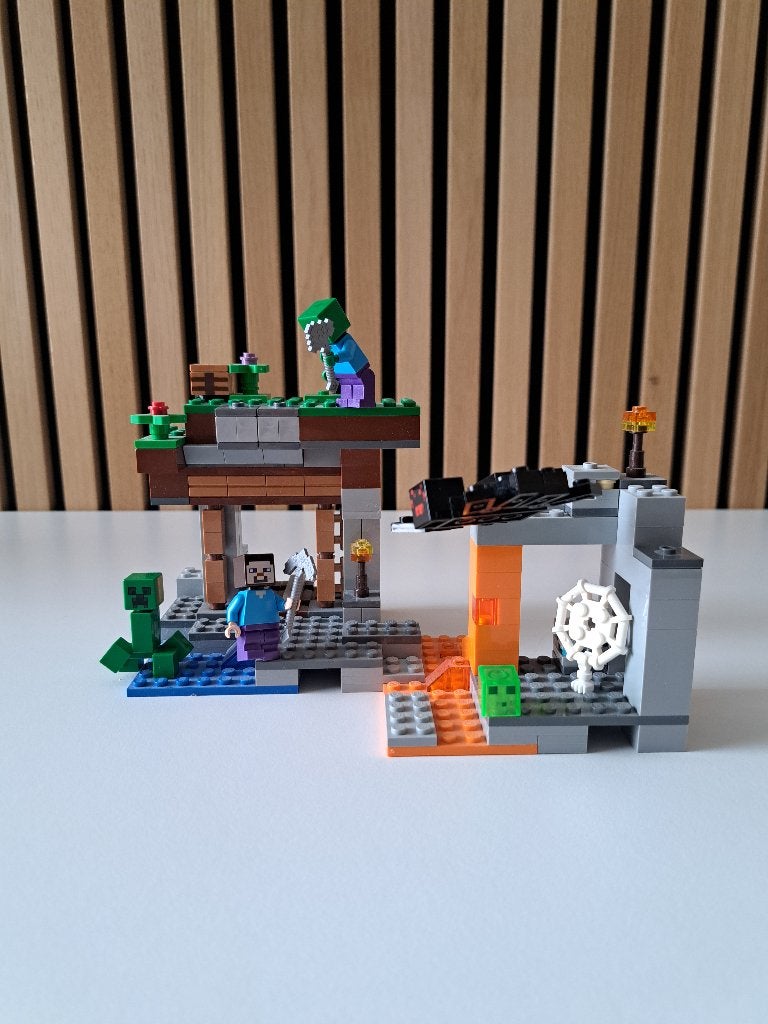 LEGO Minecraft De Verlaten Mijn 21166 – Compleet, Compleet, Minecraft, Lego, Ophalen of Verzenden