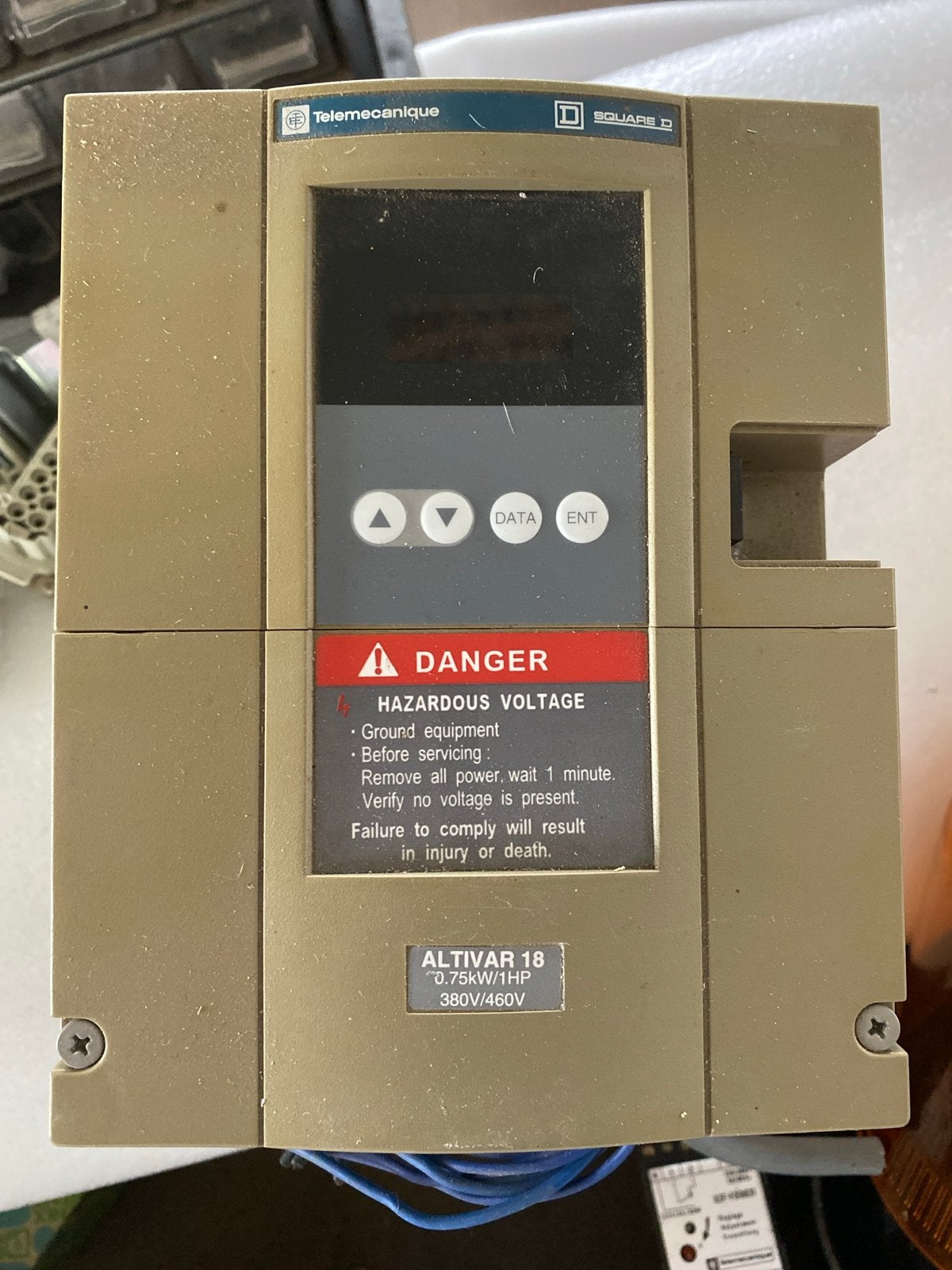 Telemecanique Altivar 18 ATV18U18N4 Frequentieregelaar, Ophalen