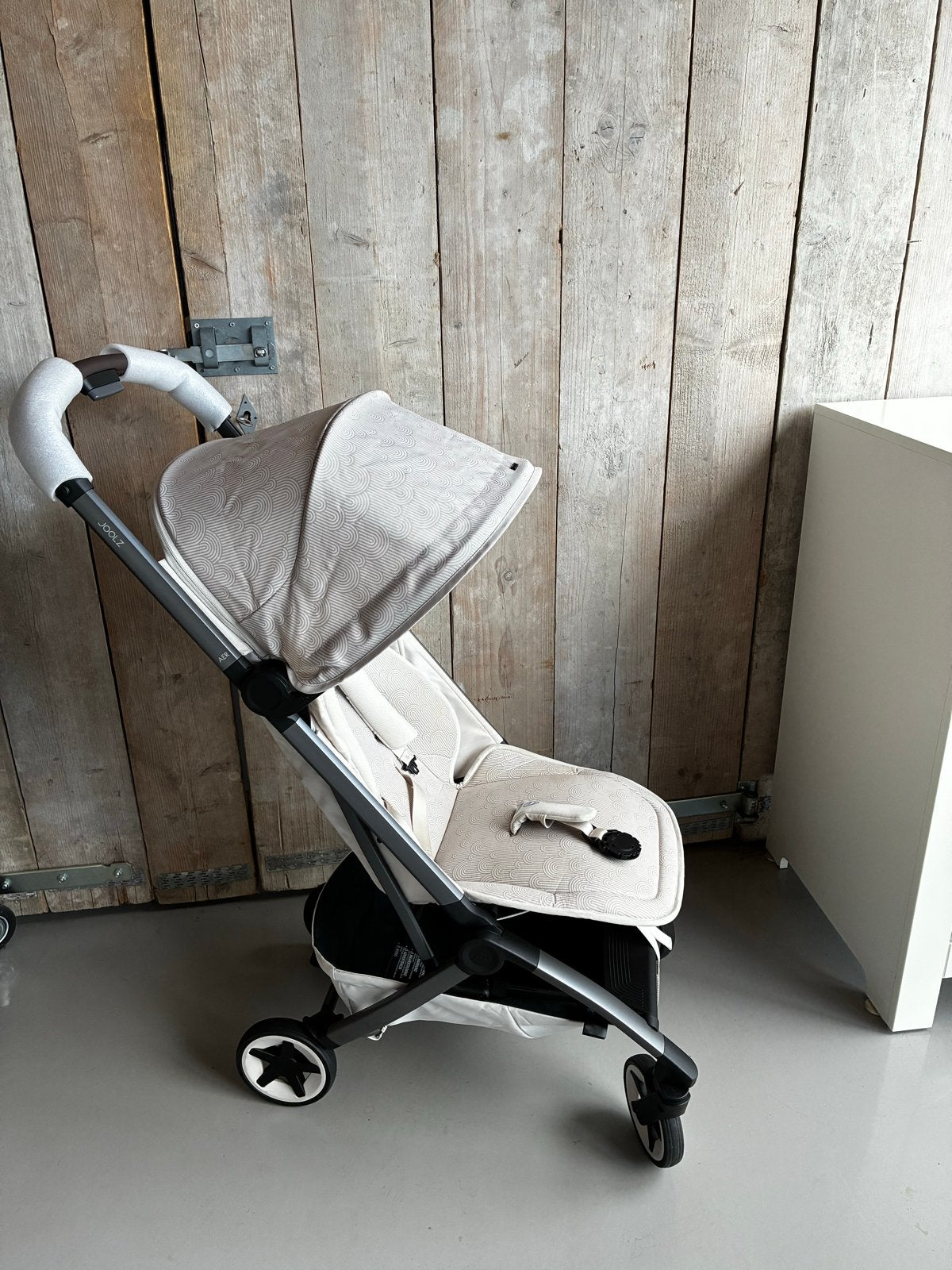 Joolz Aer2 Buggy - Calming Beige - Limited- Refurbished, Ophalen of Verzenden, Zo goed als nieuw, Overige merken, Zonnekap