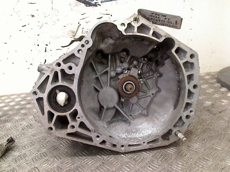 Versnellingsbak Schakel Suzuki SX4 (EY/GY) (2006-06/2009-09), Gebruikt, Suzuki Deutschland GmbH, Kontakt@suzuki.de, Suzuki-Allee 7, Bensheim 64625, , Duitsland