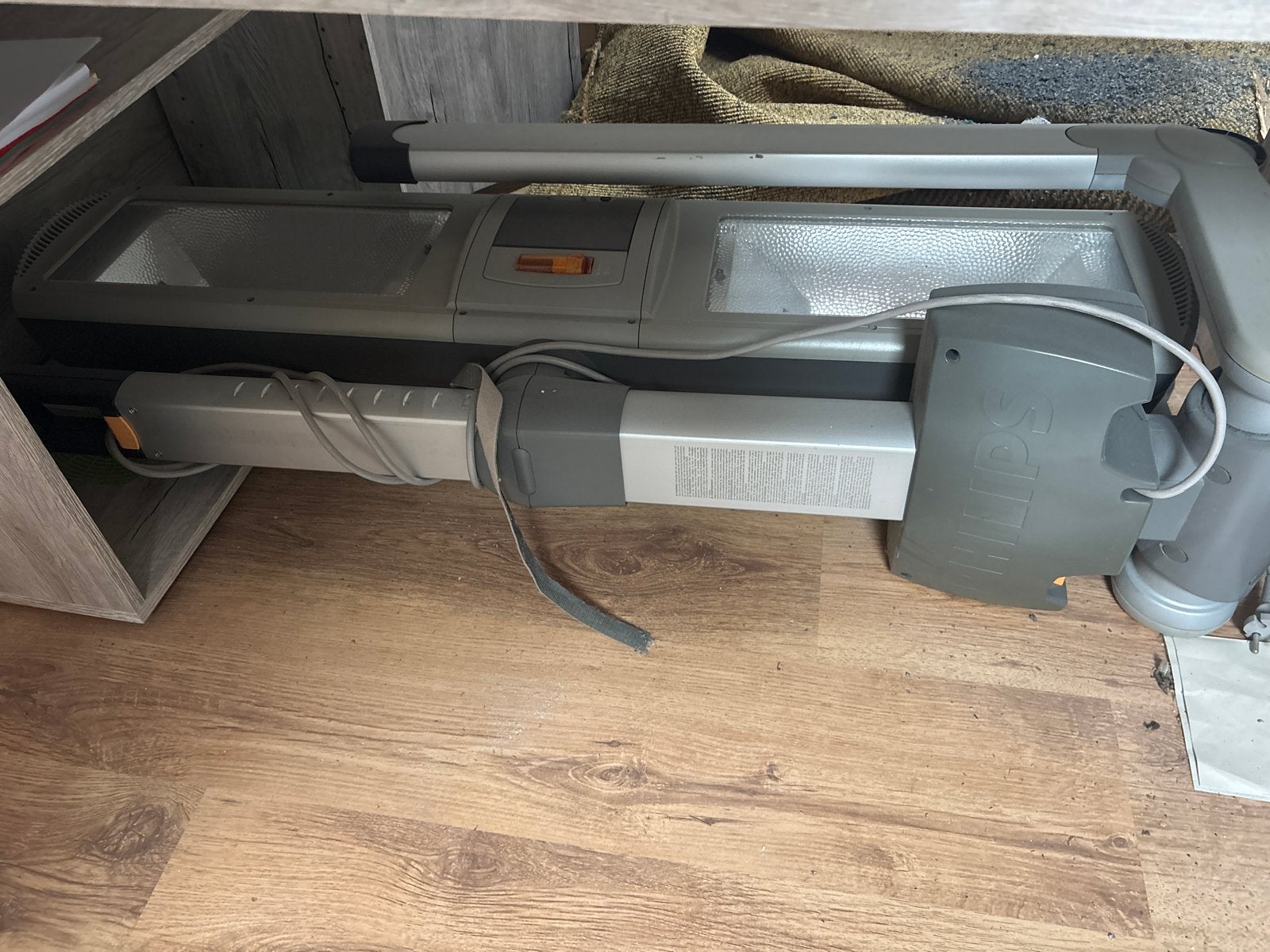 Zonnebank/warmtelamp met rood licht, Ophalen, Gebruikt, Overige modellen