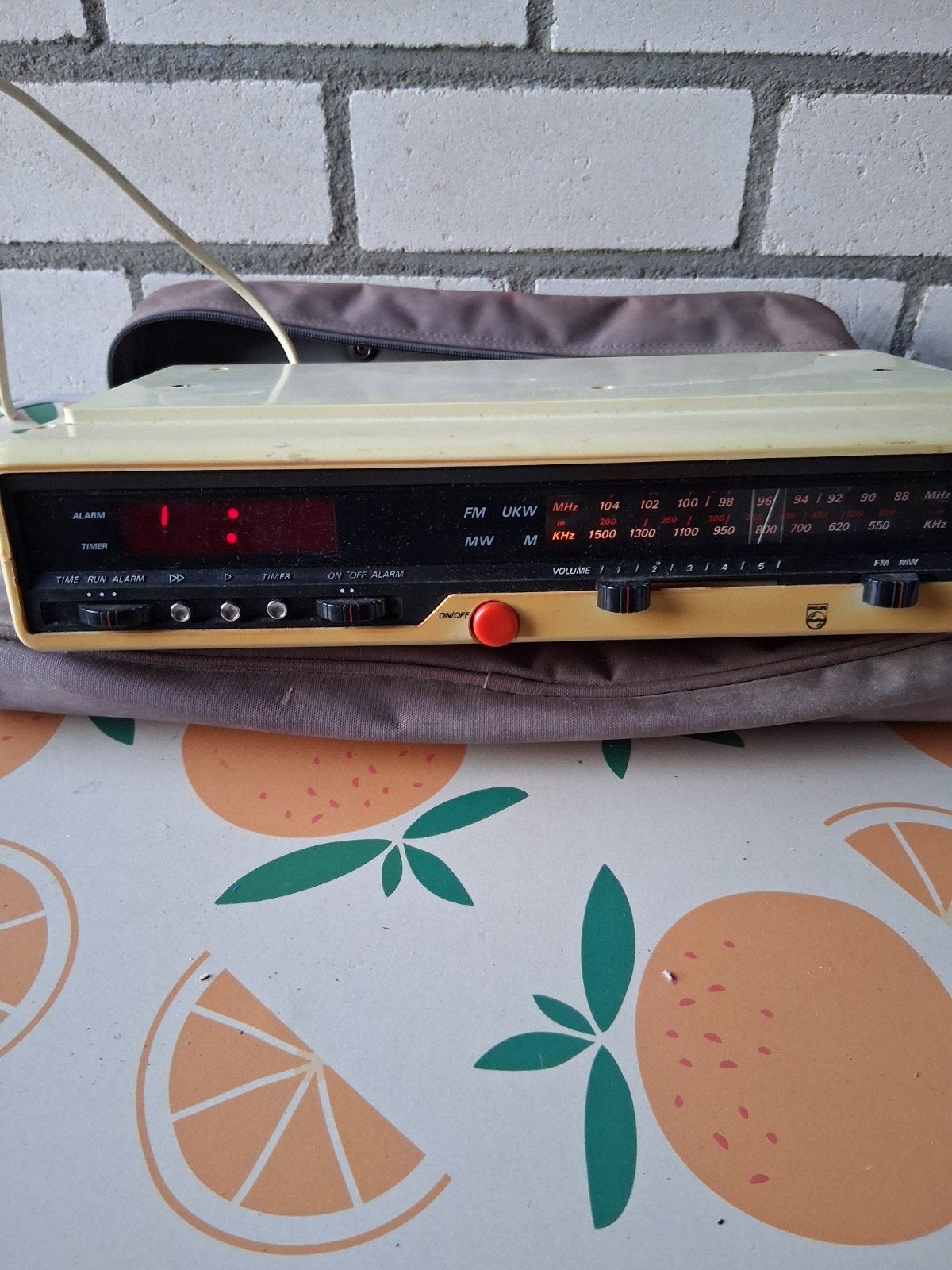 Vintage Philips wekkerradio - Retro design, Audio, Tv en Foto, Ophalen of Verzenden, Gebruikt, Radio