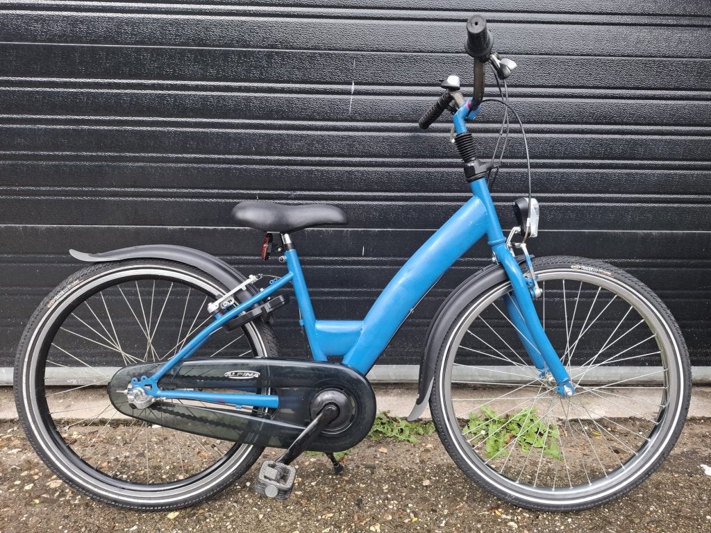 24 inch jongensfiets met 3 versnellingen, Terugtraprem, 24 inch, Versnellingen, Niet ingevuld