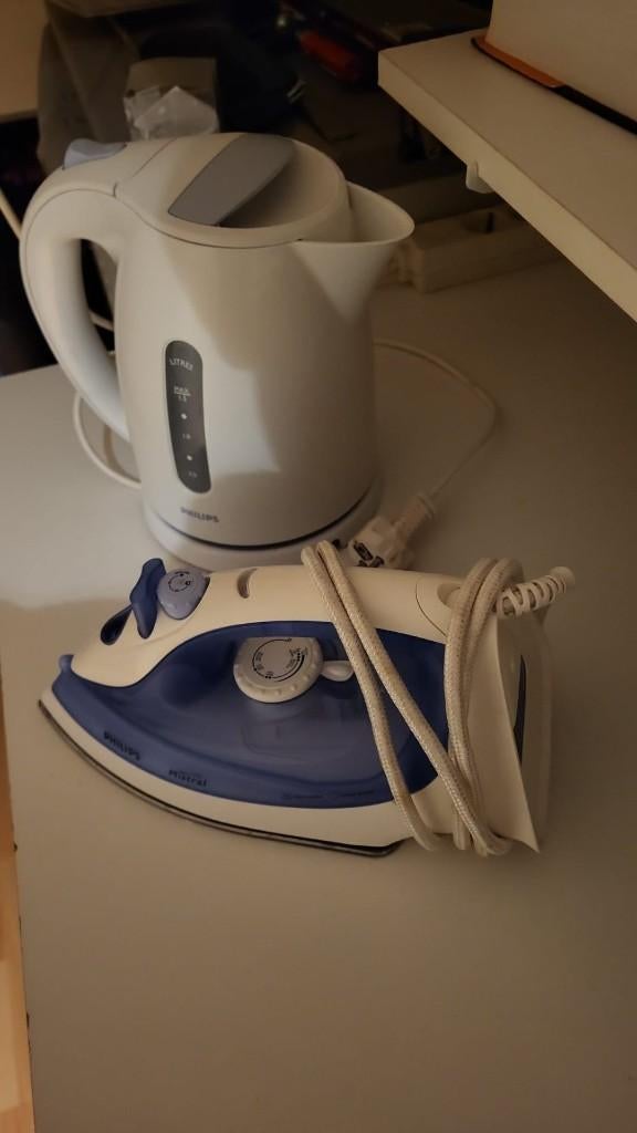 Phlips Waterkoker en Stoomstrijker, Witgoed en Apparatuur, Waterkokers, 1 tot 2 liter, Ophalen of Verzenden, Gebruikt