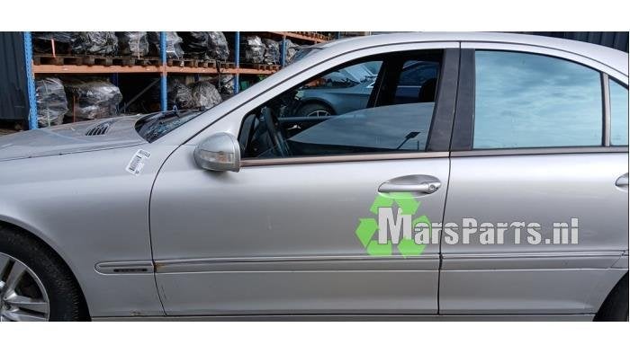 Portier 4Deurs links-voor van een Mercedes C-Klasse, Gebruikt, -, Deur, Ophalen of Verzenden