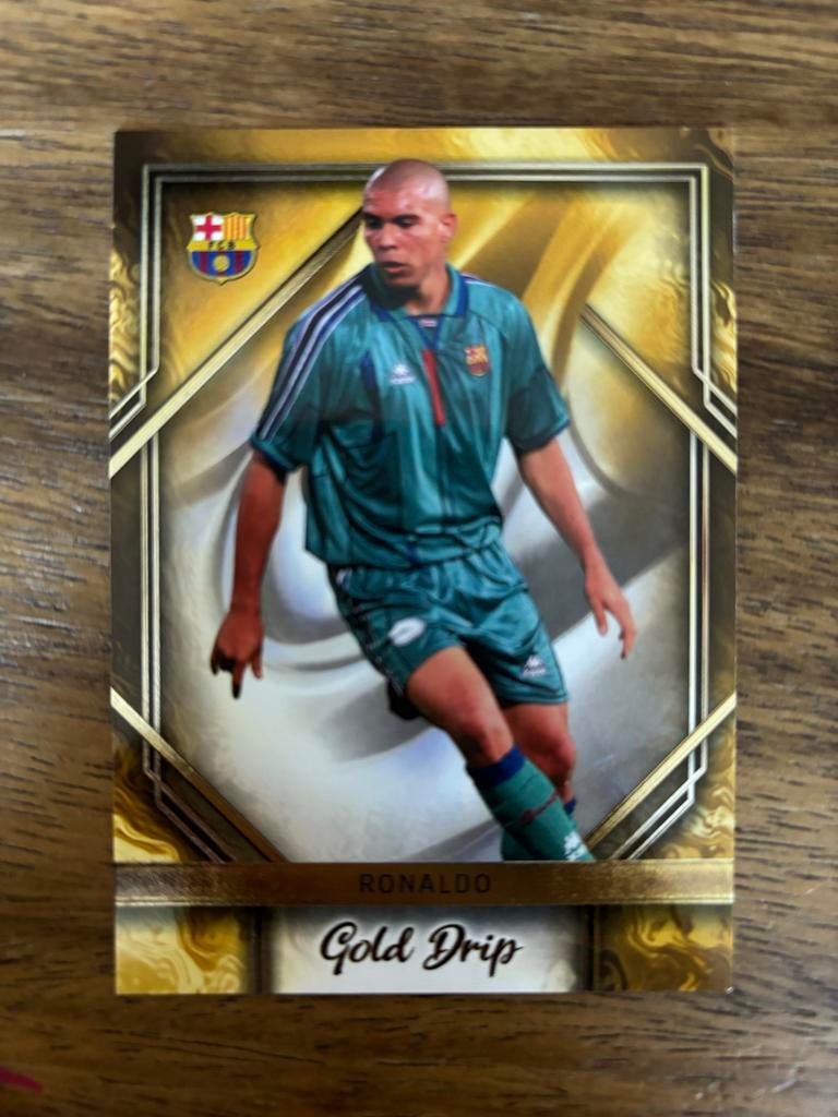 Ronaldo Gold Drip Topps FC Barcelona Spelerskaart, Ophalen of Verzenden, Zo goed als nieuw, Buitenlandse clubs, Spelerskaart