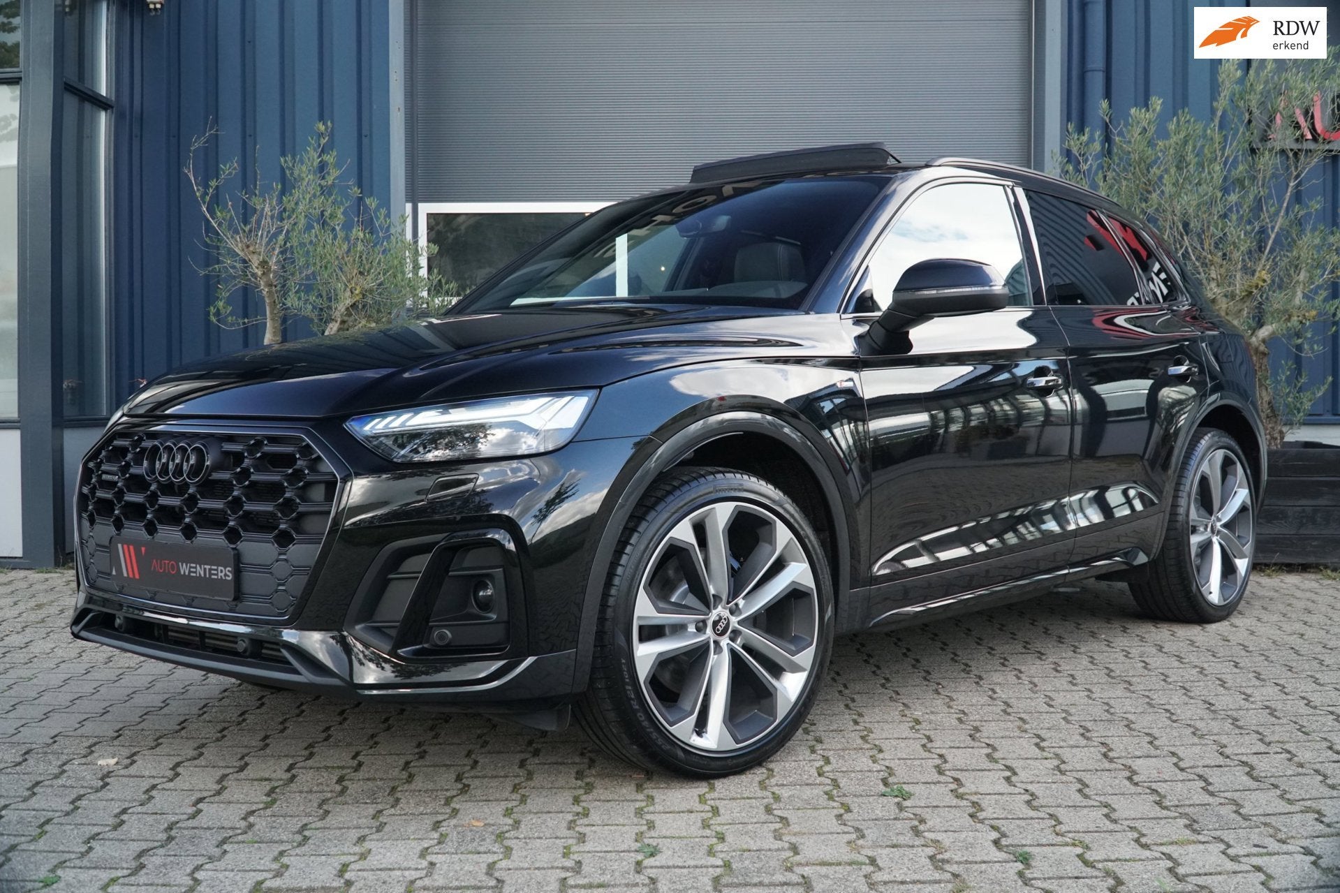 Audi Q5 55 TFSI e S edition Competition LUCHTVERING|RS ZETEL, Auto's, Dealer onderhouden, Gebruikt, Zwart, 4 cilinders