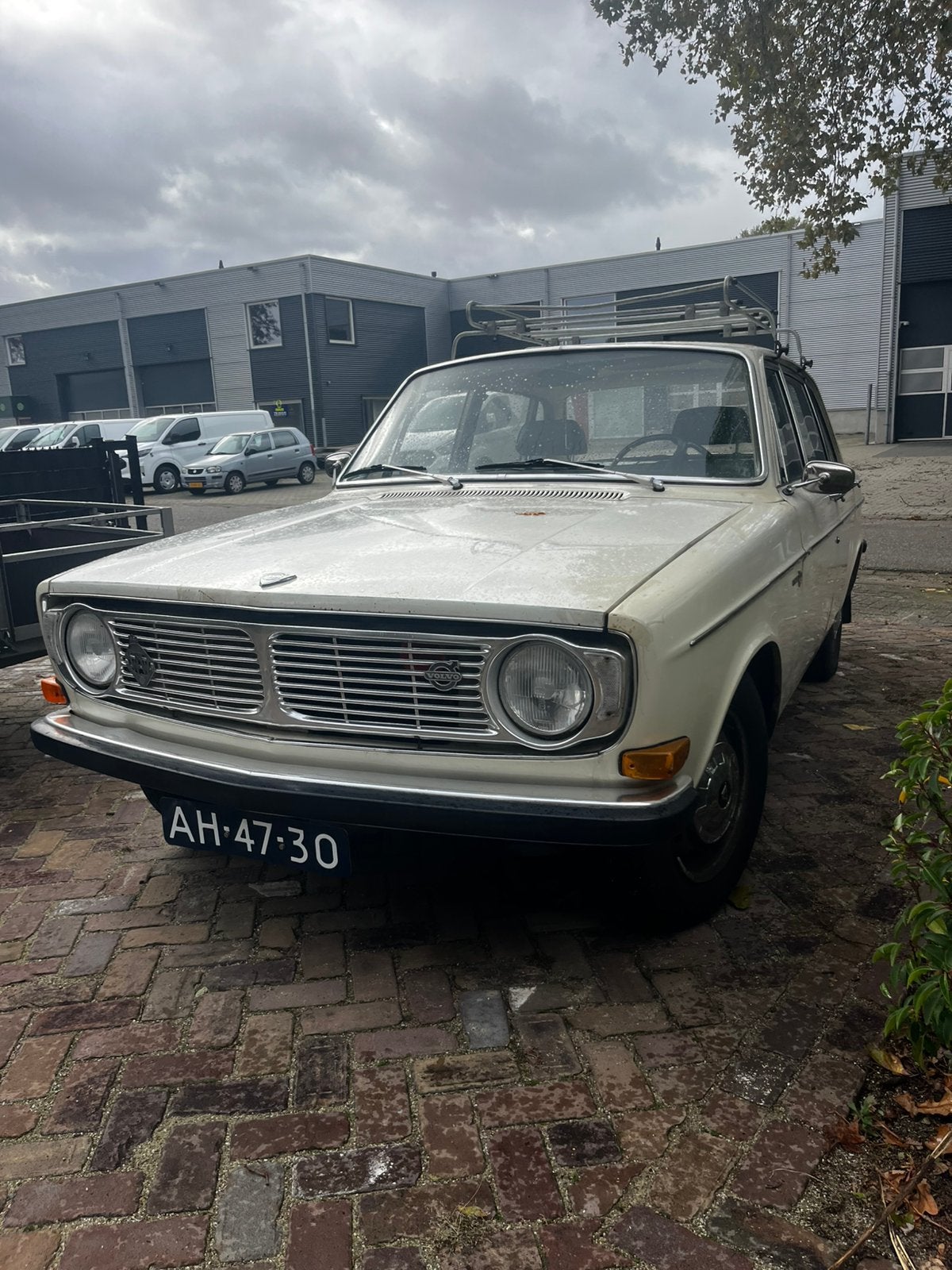 Volvo 144 1968 Wit, Auto's, Achterwielaandrijving, Overige modellen, 4 cilinders, 1226 kg