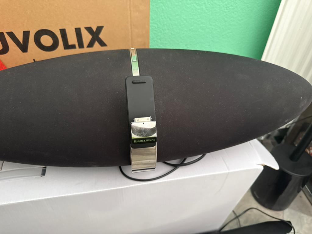 Bowers & Wilkins Zeppelin Mini iPod Dock Speaker, Ophalen of Verzenden, Gebruikt, Overige typen, Bowers & Wilkins (B&W)
