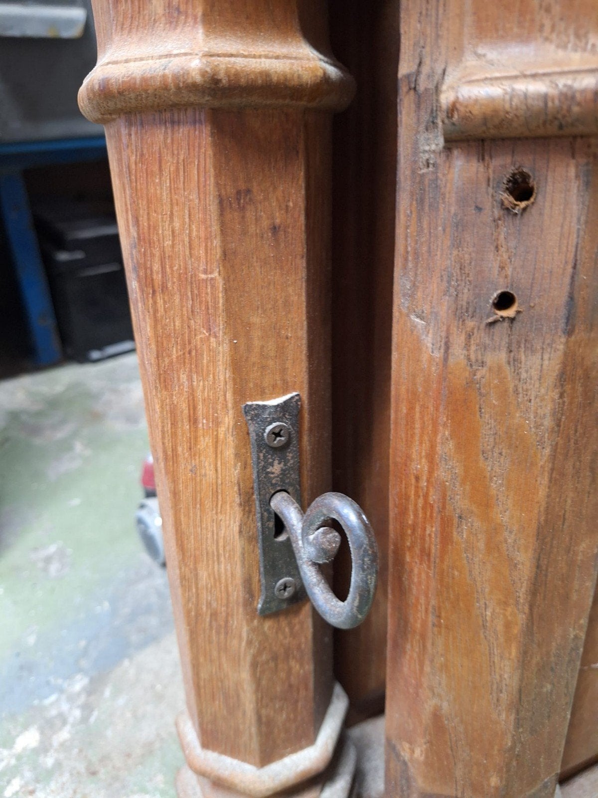 Antiek gesmeed hang- en sluitwerk voor meubels of deuren, Ophalen of Verzenden, Gebruikt, IJzer, Scharnier