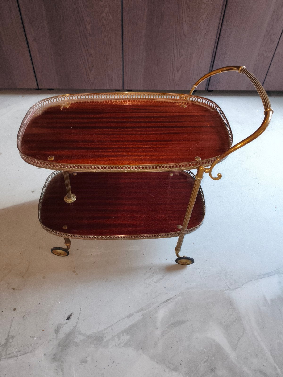 Vintage serveerwagen met twee niveaus, Antiek en Kunst, Ophalen