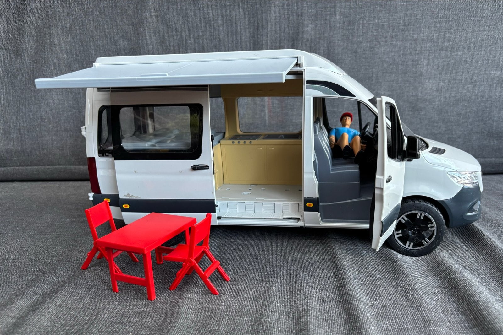 Mercedes-Benz Sprinter Camper Speelgoedauto, Ophalen, Zo goed als nieuw