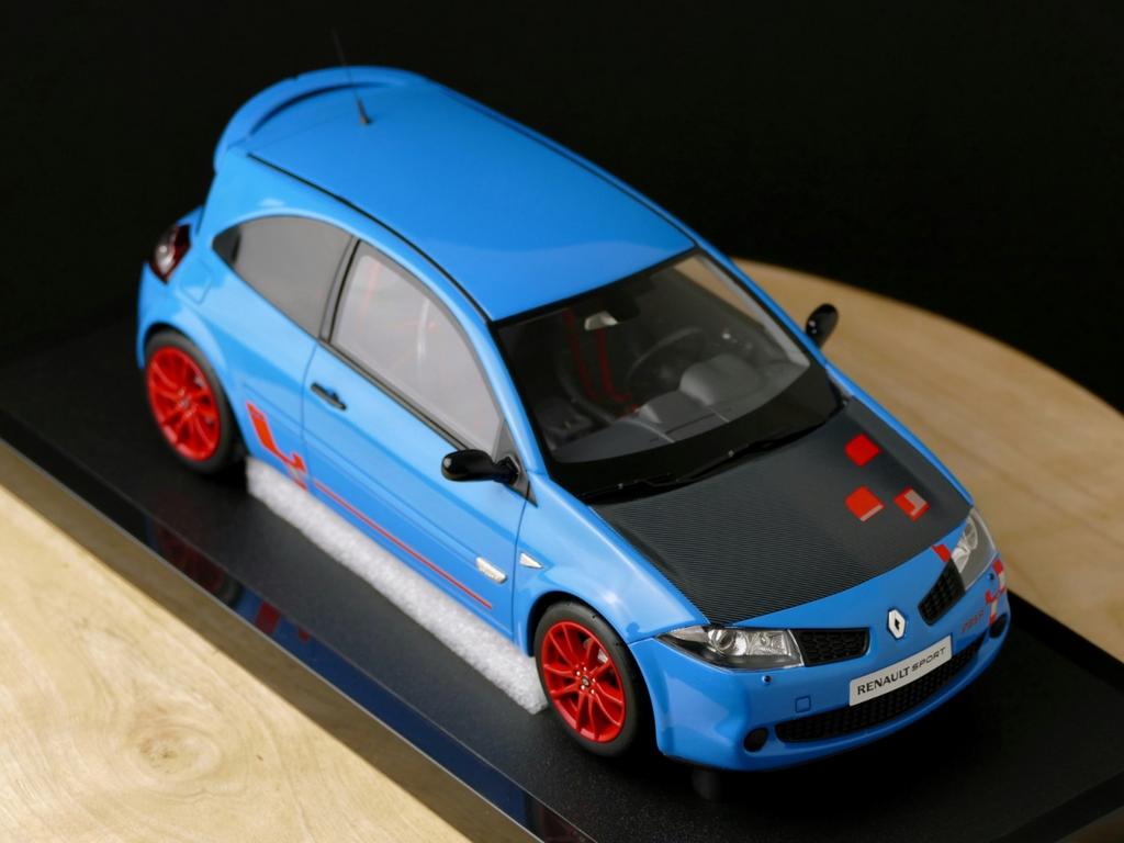 Otto Renault Mégane R26 R Blue Dynamo 999 Pcs. 1:18 OT1230, Hobby en Vrije tijd, Modelauto's | 1:18, Ophalen of Verzenden, Nieuw