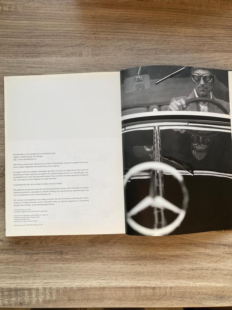 Een boek over Mercedes-Benz auto's, Ophalen of Verzenden, Gelezen, Fotografen