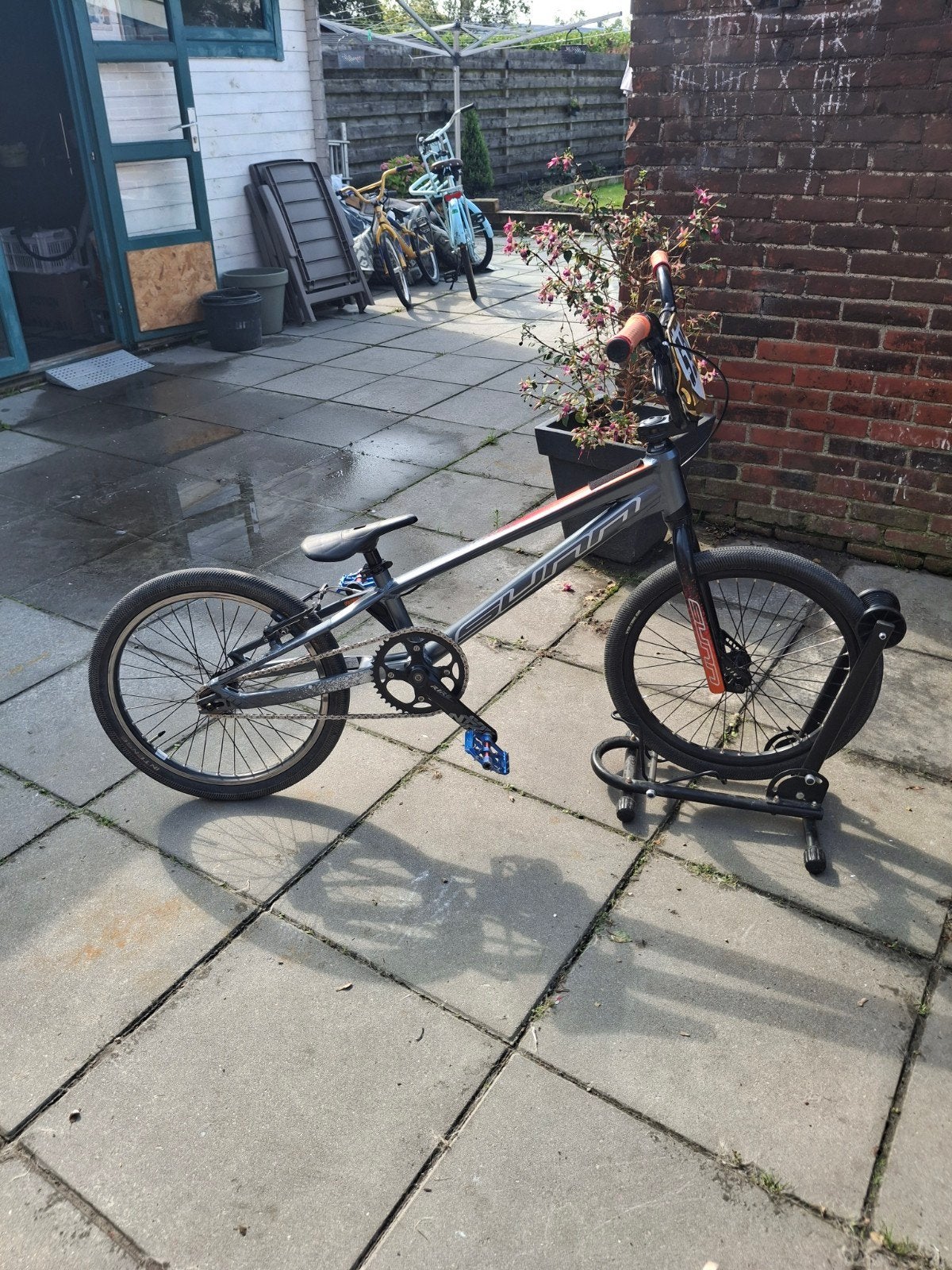 Snelle Sunn BMX Fietscross Fiets - Klaar voor de start!, Fietsen en Brommers, Ophalen, Gebruikt, Velgrem, 20 tot 24 inch