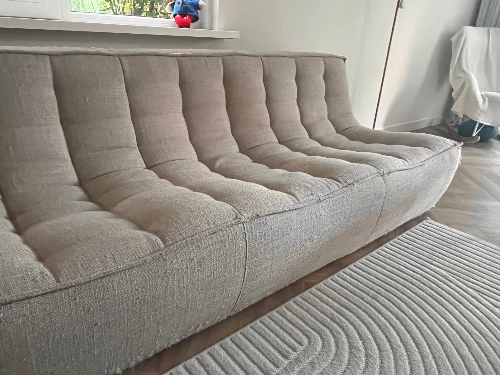 Bank : 3 Seater Sofa- modern style, Ophalen, Zo goed als nieuw, Minder dan 150 cm