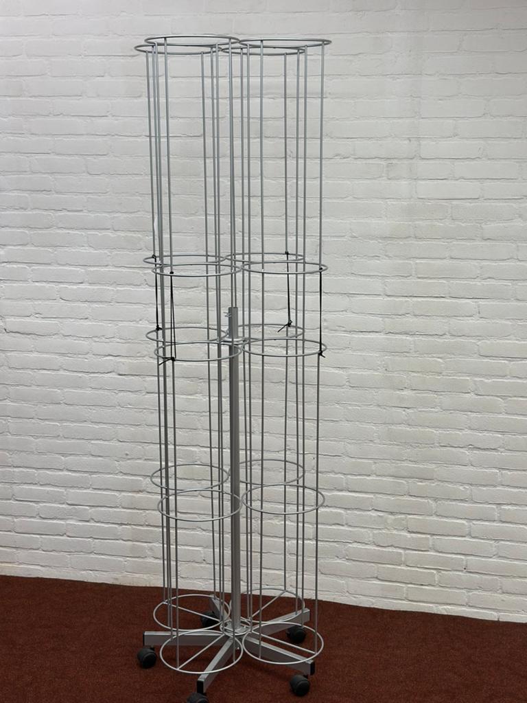 Ballenrek, draaibaar displayrek, voor 36 ballen, op wielen, Ophalen, Zo goed als nieuw, Overige typen