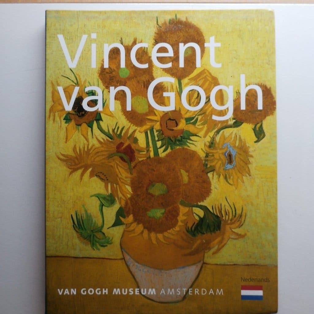 Vincent van Gogh Dutch - Van Gogh Museum - 95 blz. - 5,00 -, Ophalen of Verzenden, Zo goed als nieuw, Schilder- en Tekenkunst
