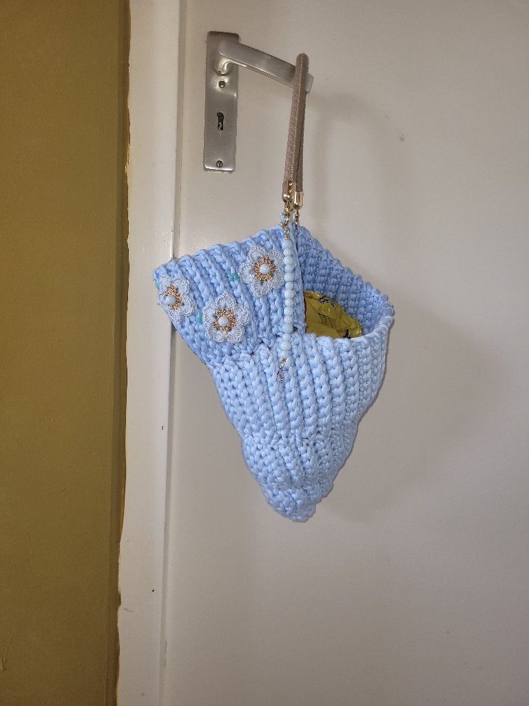Handgehaakte tassen, Sieraden, Tassen en Uiterlijk, Tassen | Damestassen, Nieuw, Handtas, Overige kleuren, Ophalen of Verzenden